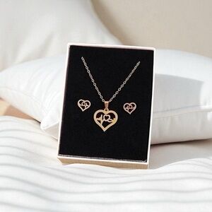 Beautiful Gold Heart EKG Necklace and Earring Set